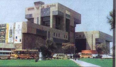 Peru
                Nationalmuseum in Lima