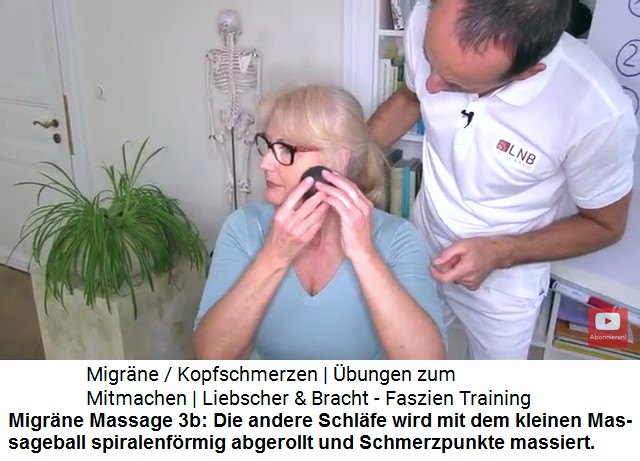 Migrne Massage 3b: Mit
                    dem kleinen Massageball wird die Schlfenregion
                    abgerollt - andere Seite