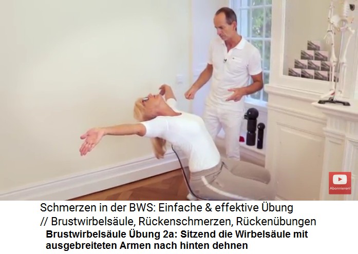 Brustwirbelsule Video 2
                      bung 2a: Sitzend wird die Wirbelsule nach hinten
                      gedehnt, bis der Kopf waagrecht schwebt, und eine
                      zweite Person zieht die Arme etwas zusammen, so
                      dass es im Brustbereich noch mehr in die Breite
                      "zieht"