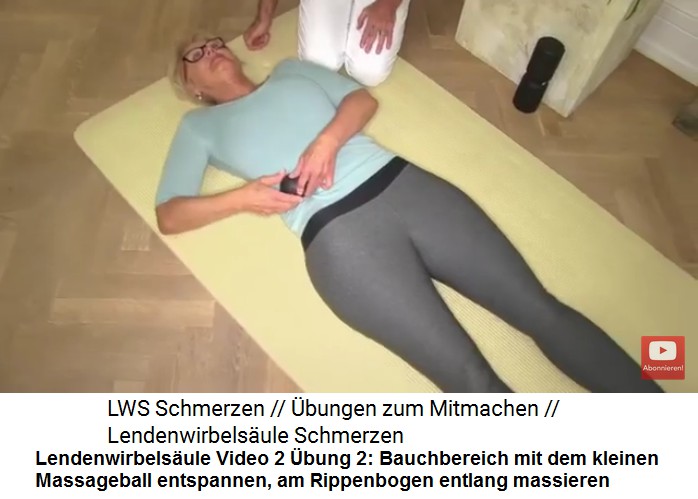 Bauchbereich entspannen: Der kleine
                      Massageball macht eine Tour Schambein-Oberkante -
                      Darmbein - Rippenbogen hoch