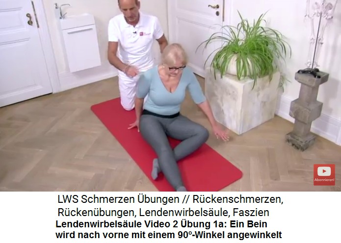 Lendenwirbelsule Video
                      2 bung 1a: Ein Bein wird nach vorne gestreckt und
                      mit einem 90-Grad-Winkel angewinkelt