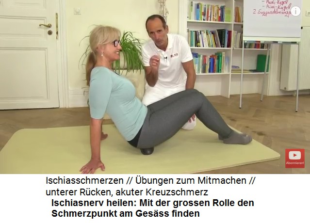 Den Unterleib fr den
                      Ischiasnerv entspannen: Mit der Massagerolle den
                      Schmerzpunkt am Gesss finden