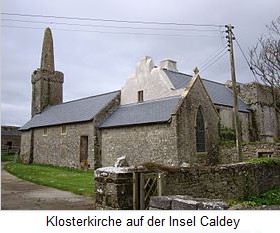Die Klosterkirche auf der
                    Insel Caldey