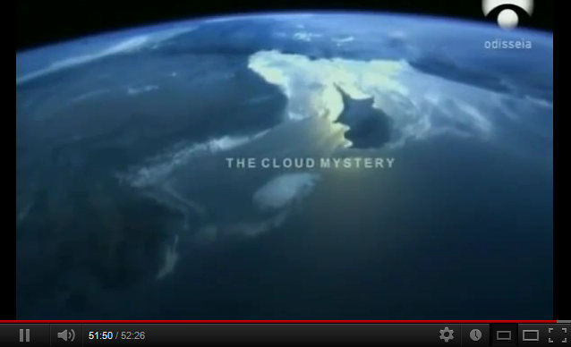 Imagen final de la pelcula
                "El Misterio de las Nubes" ("The Cloud
                Mystery")