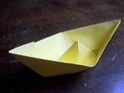 Papierfaltkunst
"Origami": Schiff Papierfaltkunst "Origami":
Schiff