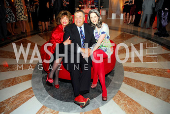 Birthday party of Mr. Podesta in
                          2009 with red shoes - meeting of the Clob of
                          Red Shoes 2