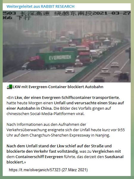 China: Lkw mit
                  Evergreen-Container blockiert Autobahn, 27.3.2021